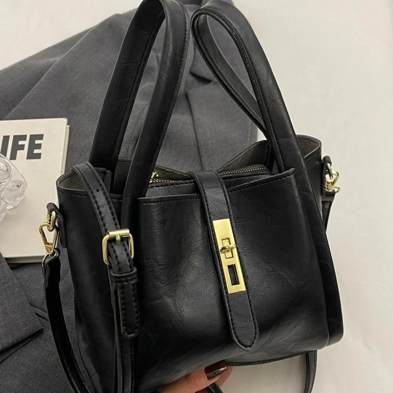 Delphine Azure Tasche